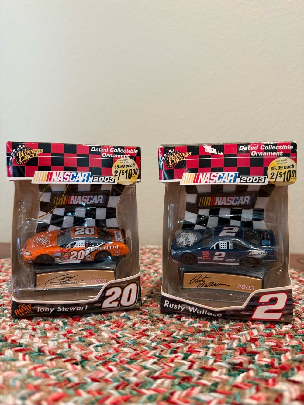 Winner’s circle ornaments